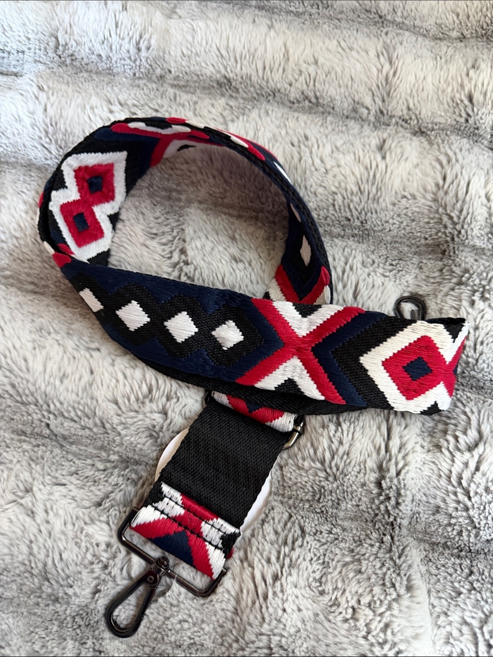 Cross body strap for handbag tote or duffel bag